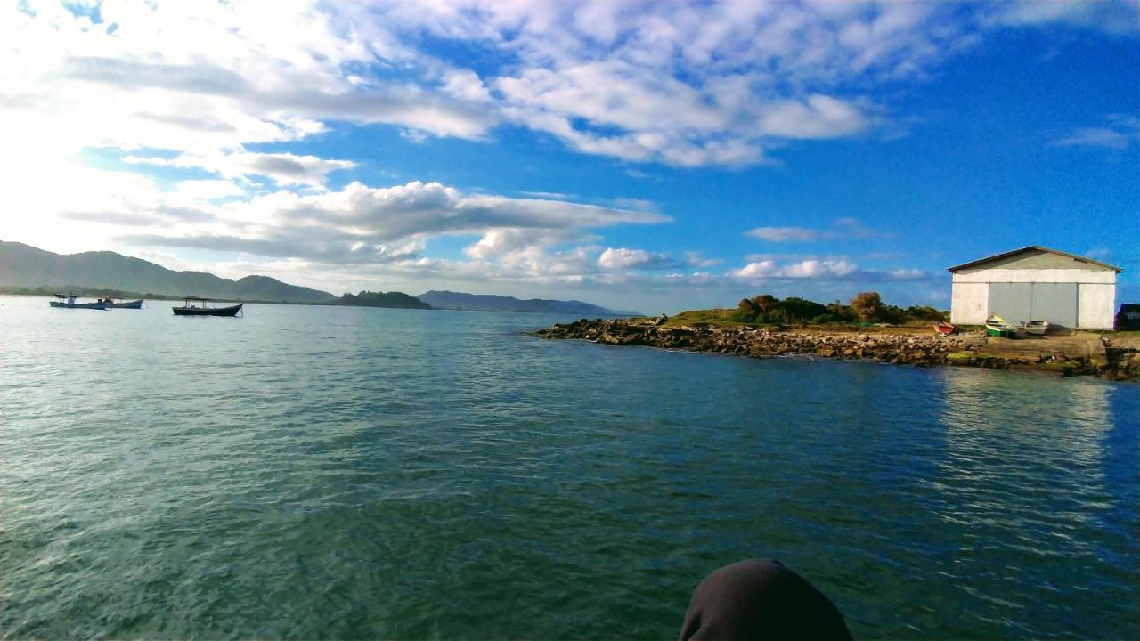 Chale Praia Da Armacao Florianópolis Buitenkant foto