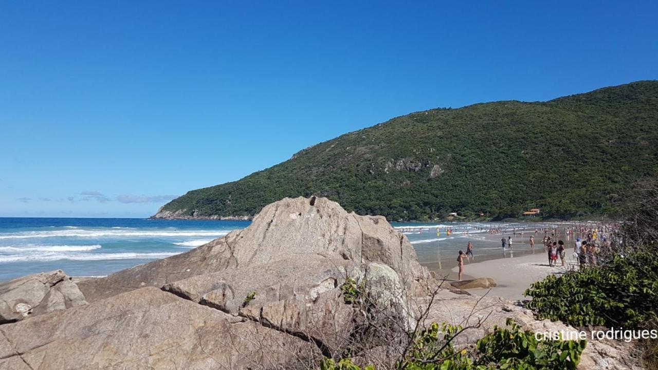 Chale Praia Da Armacao Florianópolis Buitenkant foto