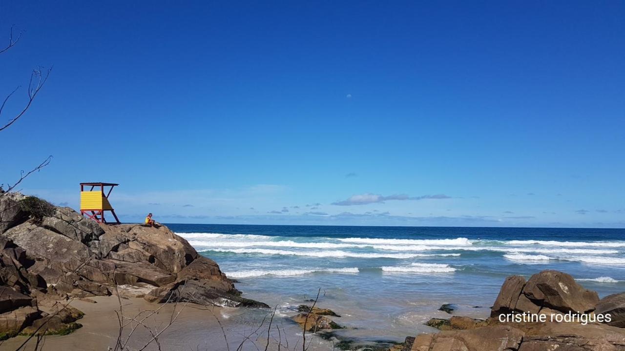 Chale Praia Da Armacao Florianópolis Buitenkant foto